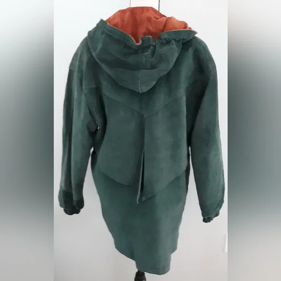 🎉HP🎉 VTG 90s BB Dakota Suede Coat